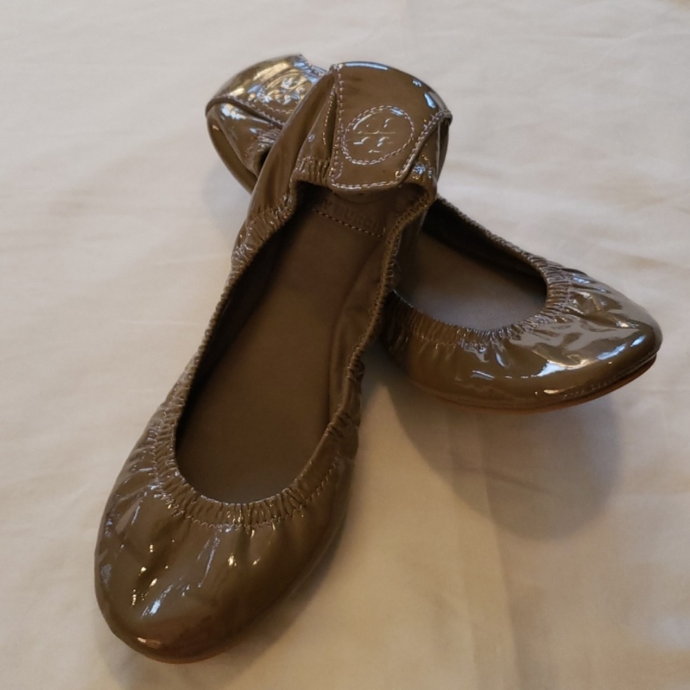 Tory Burch Paten Leather Taupe Flats